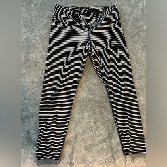 GAPfit Leggings - Picture 1 of 2